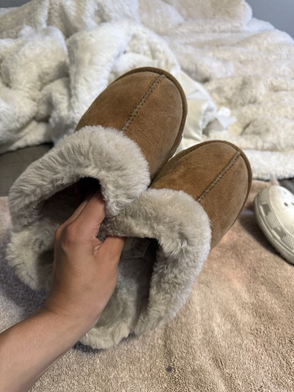 Australia Cozy Brown Suede Sheepskin Lined Slip-On Slippers Womens 8